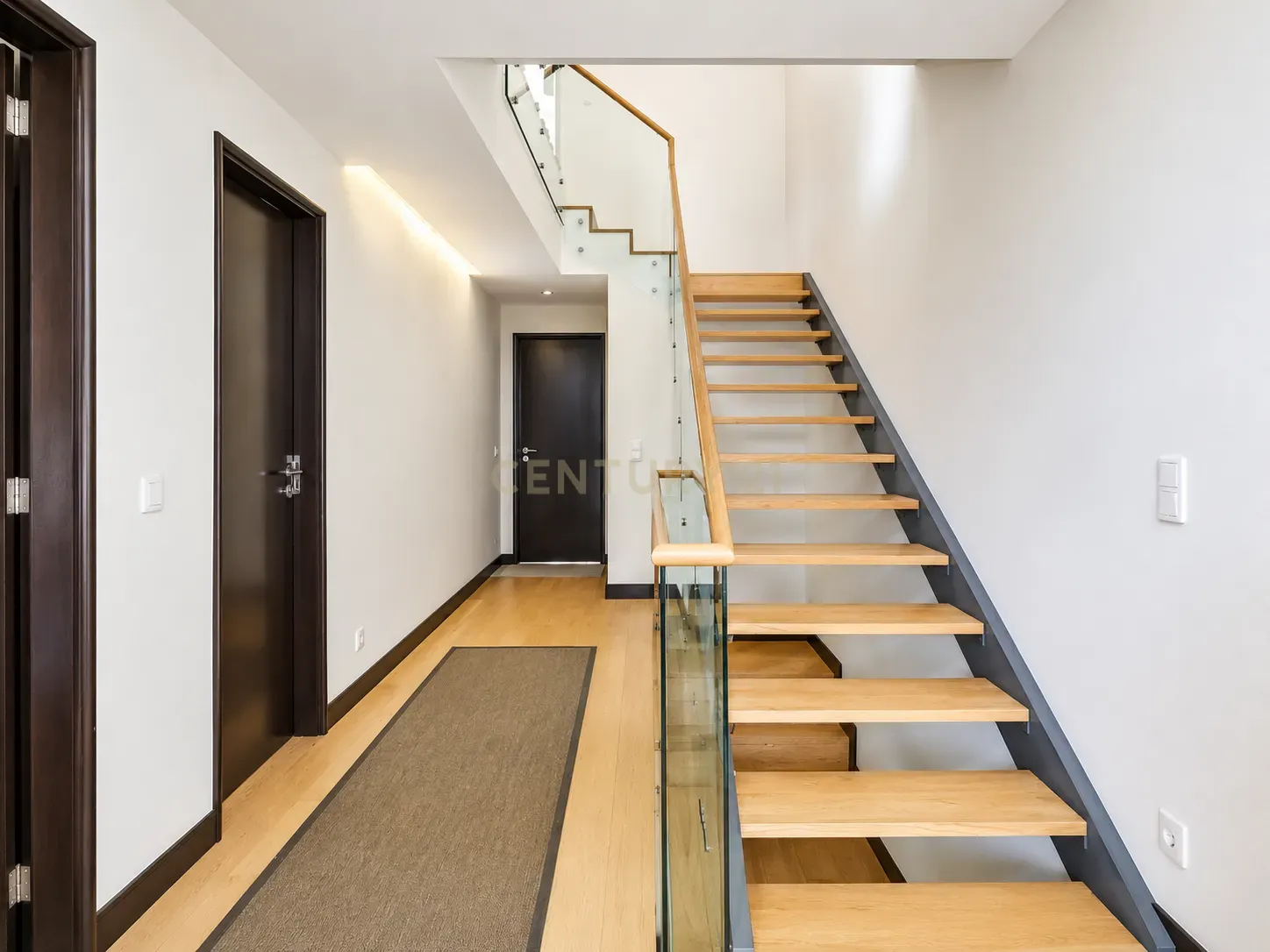 Fotografia 3 de Moradia T4 com Garagem de 170 m² | Senhora da Hora, Matosinhos