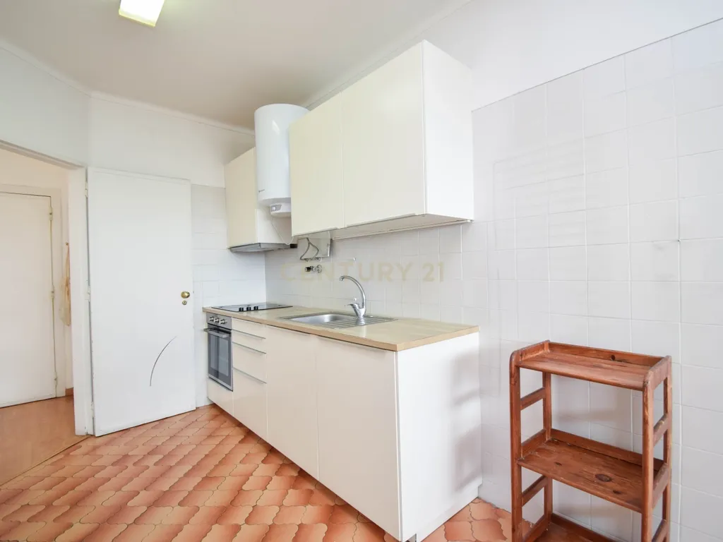 T3 na Quinta do Marquês, Oeiras | 115 m² de Potencial para Criar a Sua Casa de Sonho - Image 26