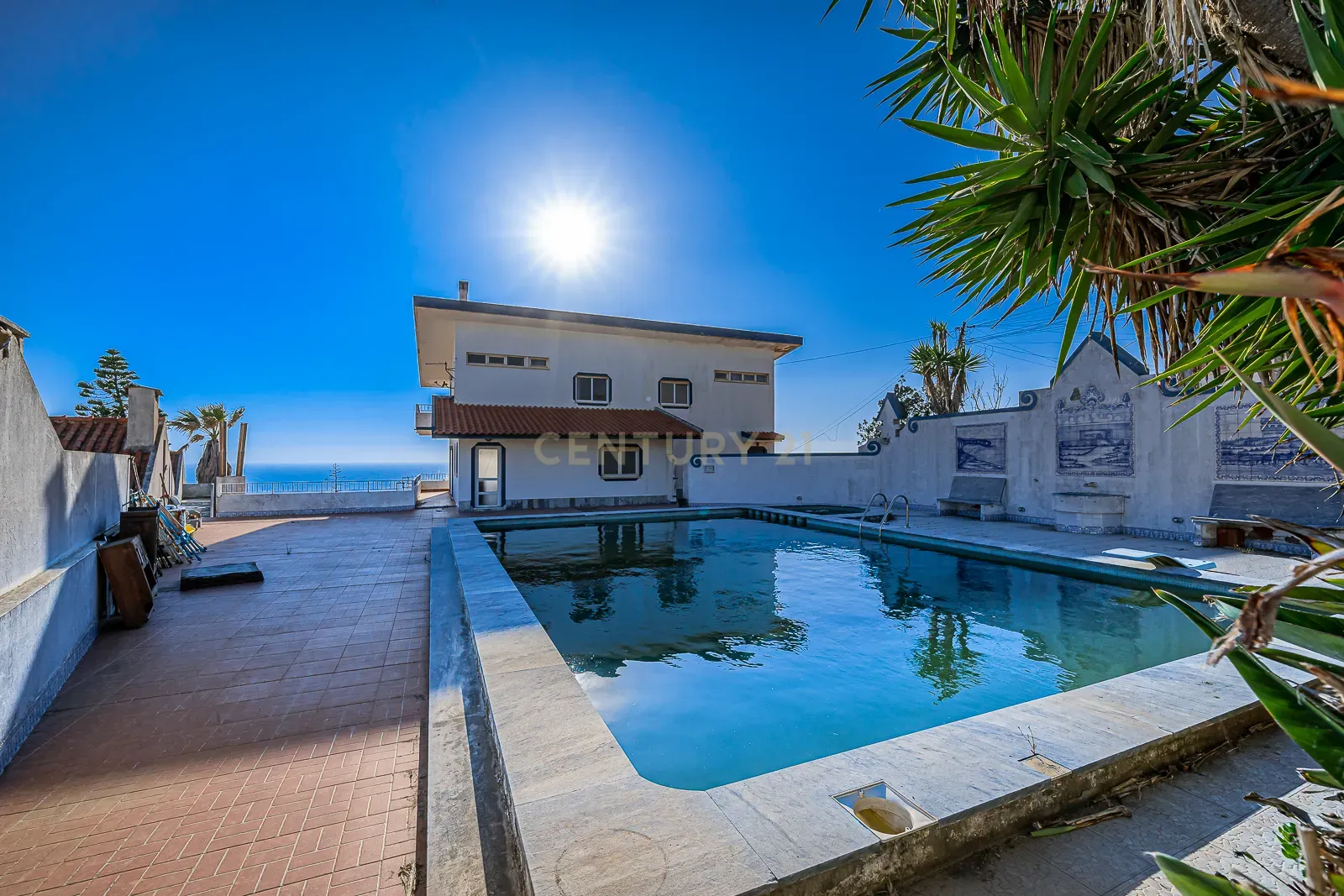 Moradia com Vista Panorâmica para o Mar – Ribamar / Ericeira - Image 1
