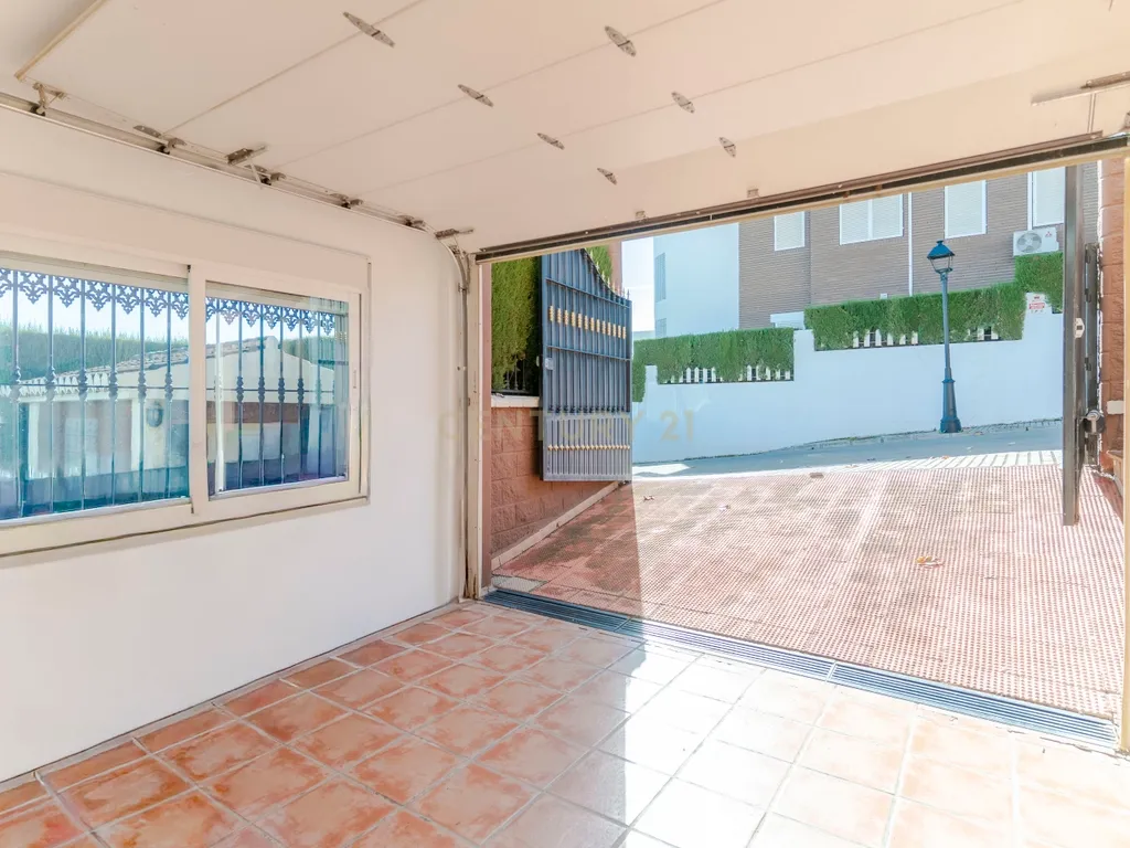 Casa Luxuosa em Albolote, Granada com Vista para as Montanhas - Image 64