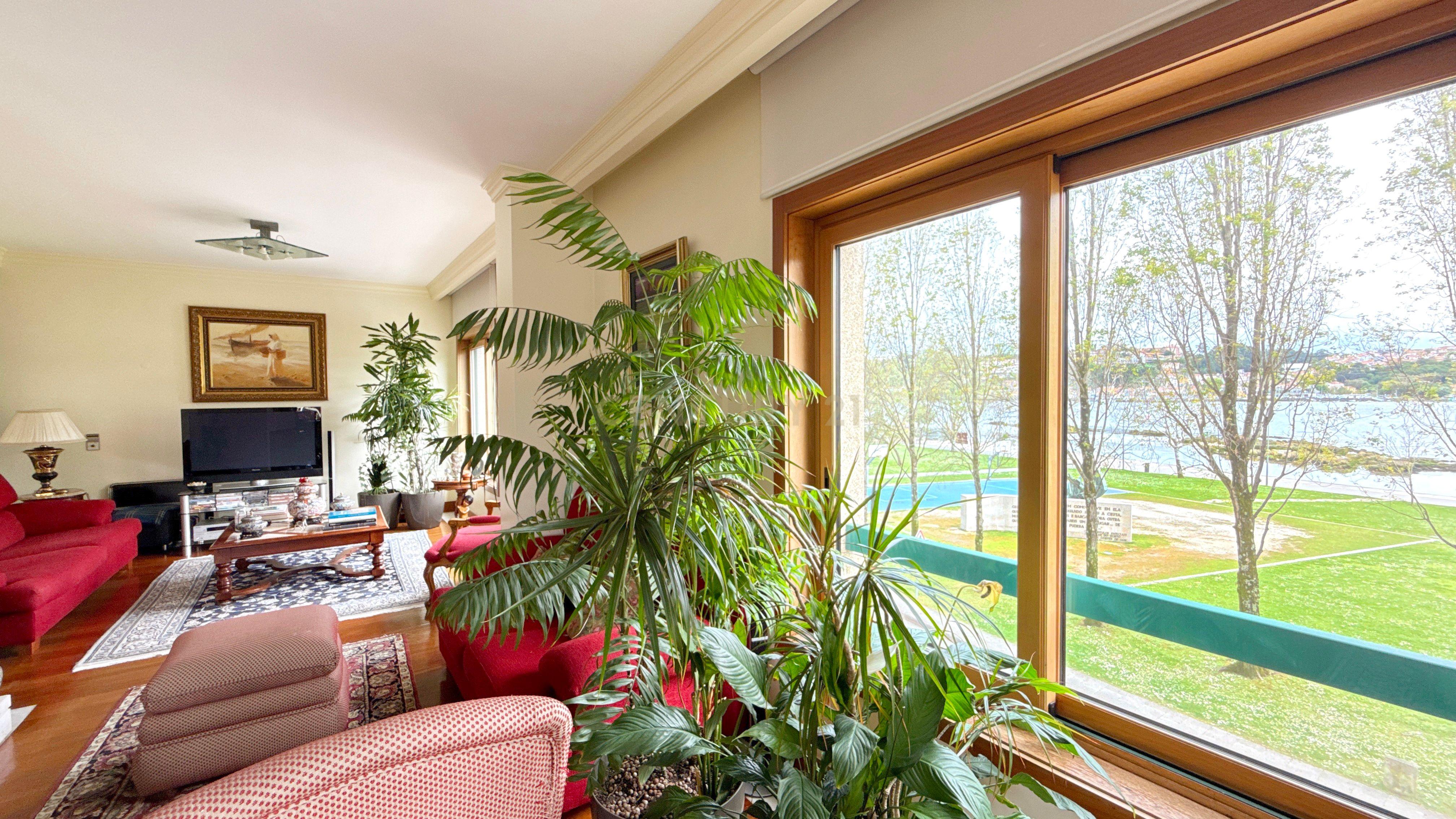 APARTAMENTO T5 DUPLEX | VISTA RIO | LORDELO DO OURO – FOZ, PORTO - Image 5