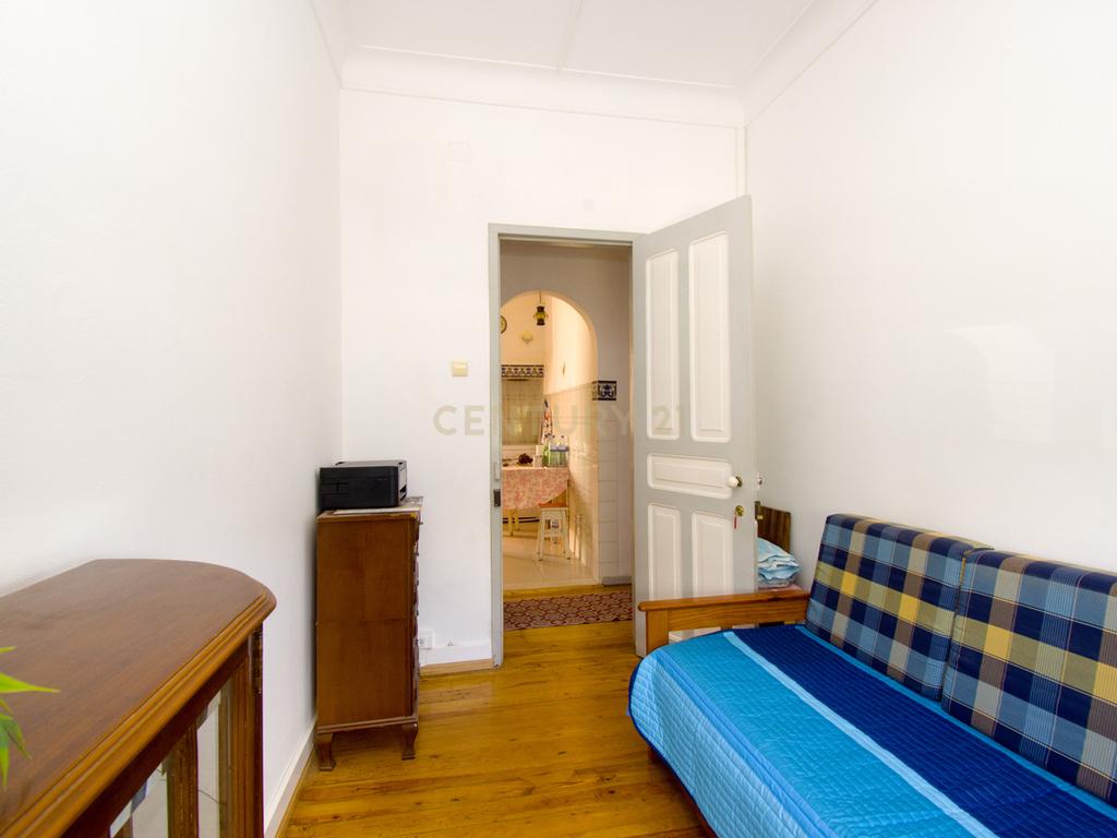 Apartamento T3 na Amadora - Image 7