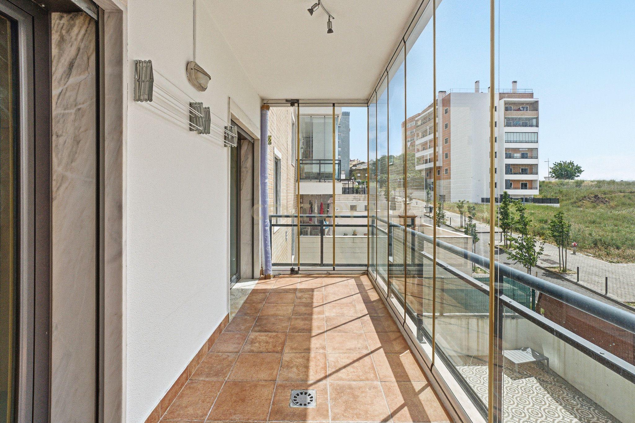 Fotografia 7 de Apartamento T3 com box de 30 m² | Vila Chã – Amadora