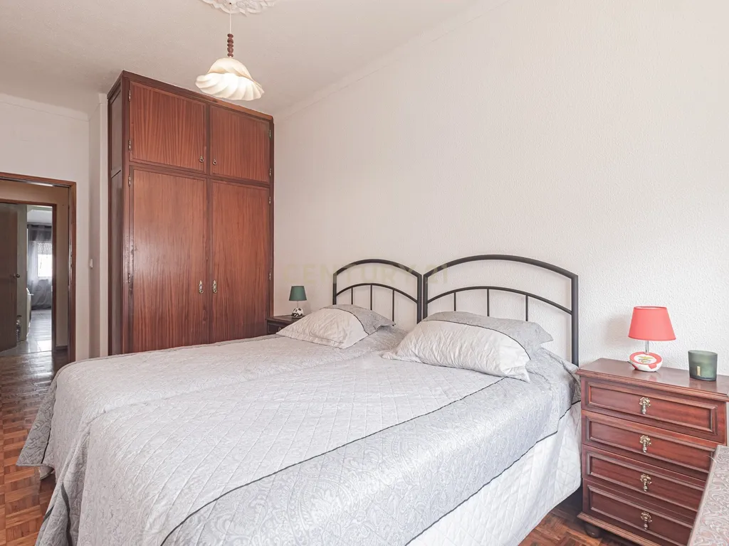 Moradia T4 em Afonseiro - Montijo - Image 39