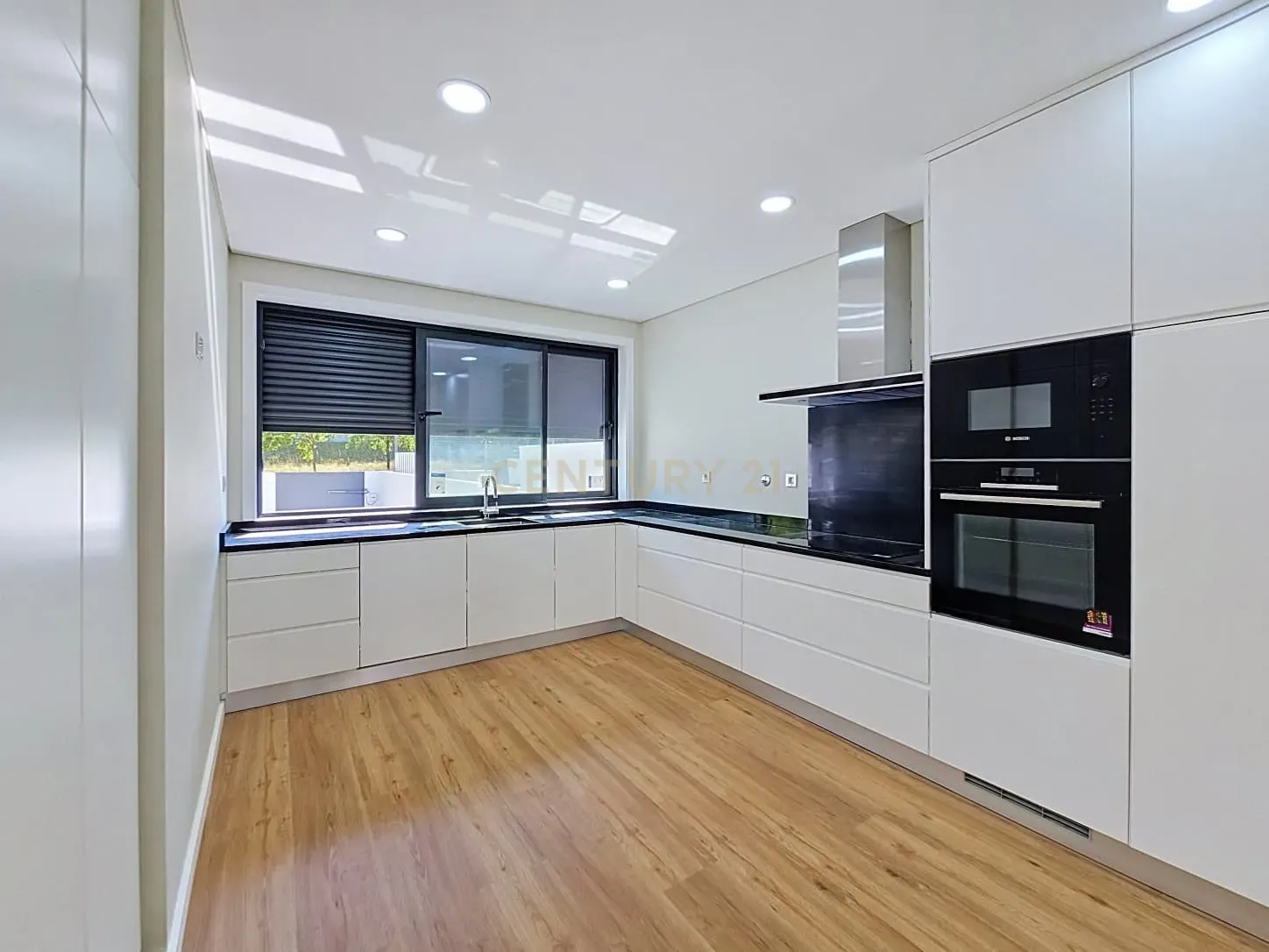 Fotografia 9 de Casa de Luxo em Perafita, com elevador - Nova e Aconchegante