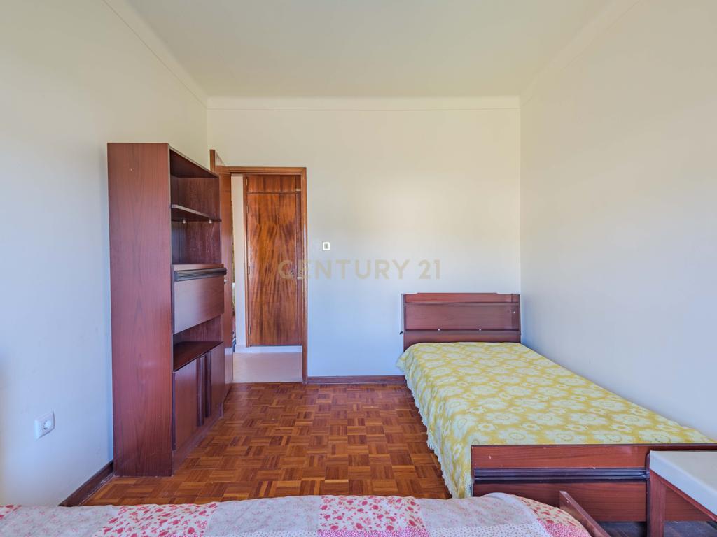 Moradia T3 Erada , Covilhã - Image 4