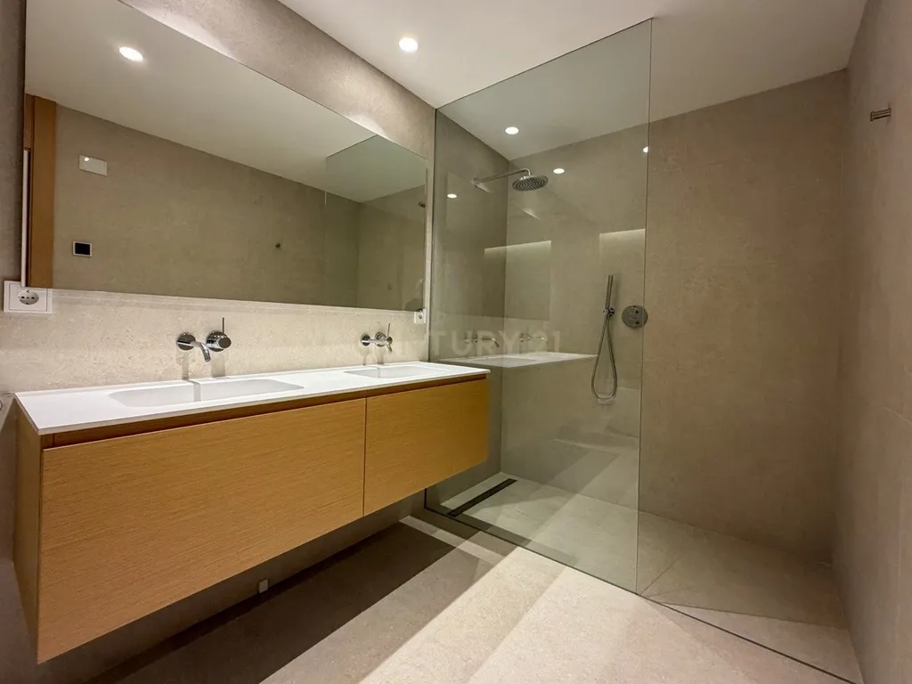 Appartement de luxe entièrement meublé de 3 chambres avec vue panoramique - Image 43