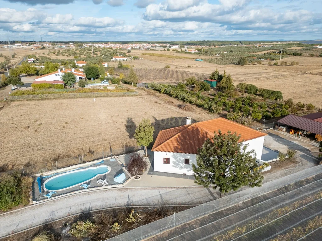 🌿 Quinta com Moradia T4 e Piscina | 3,25 hectares| Olival | Vinha| Amareleja, Alentejo - Image 1