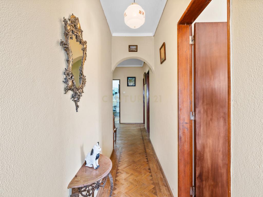 Quinta com 9320m2 em São João dos Montes (Alhandra) - Image 30