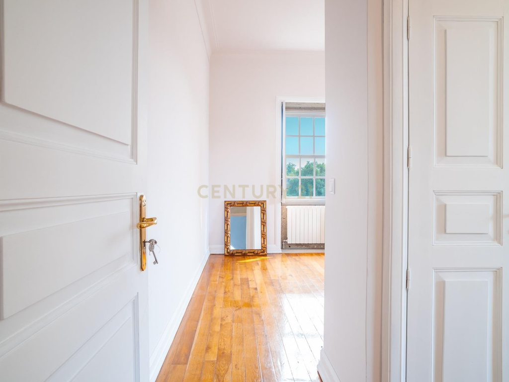 Casa Senhorial com 975 m2 em Amares, Braga - Image 13