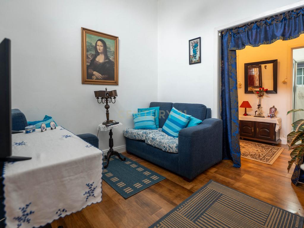Moradia T4 em Santa Clara - Image 4