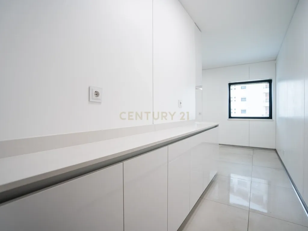 Apartamento T4 Parque das Nações | Expo Norte - Image 15