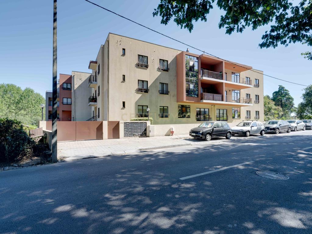 Apartamento T3 em Serzedo, V.N. Gaia - Image 21