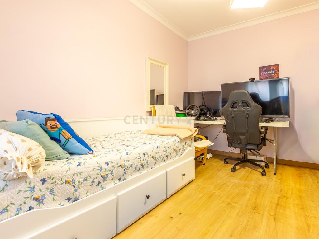 Apartamento T2 na Quinta do Conde - Image 9