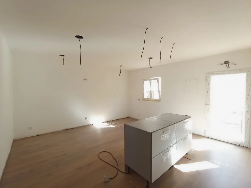 Moradia Geminada T3 em Construção na Quintinha - Sesimbra - Image 22