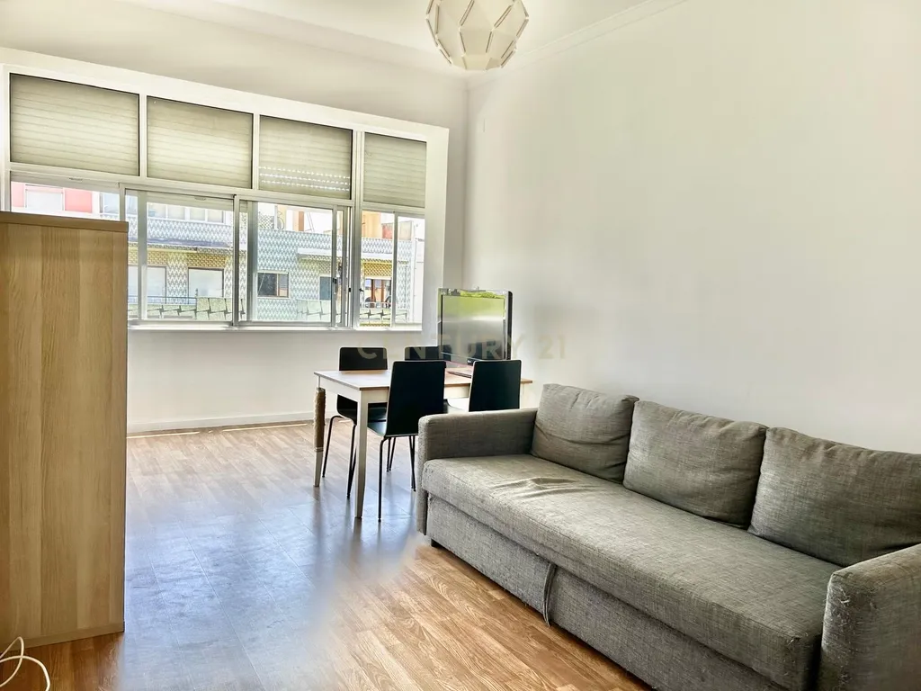 Apartamento T1 para Arrendamento – Costa da Caparica (5 min da Praia) - Image 8