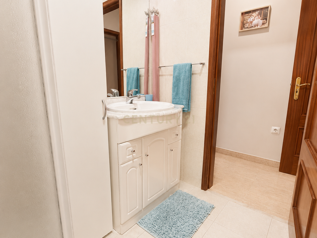 Apartamento T2 com Parqueamento | Rio de Mouro | Casais de Mem Martins - Image 24