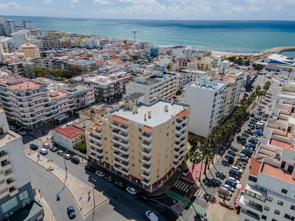 Apartamento T3 a 300m da Praia em Quarteira - Image 2