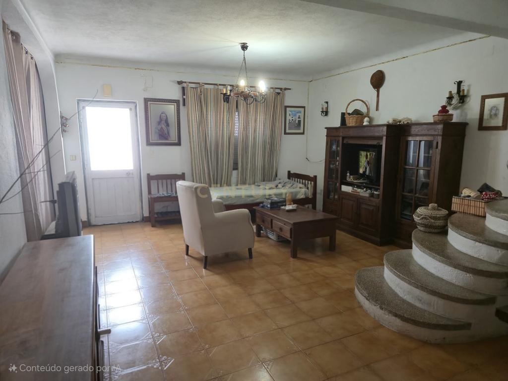 Excelente Moradia T5+2 Samora Correia - Image 1