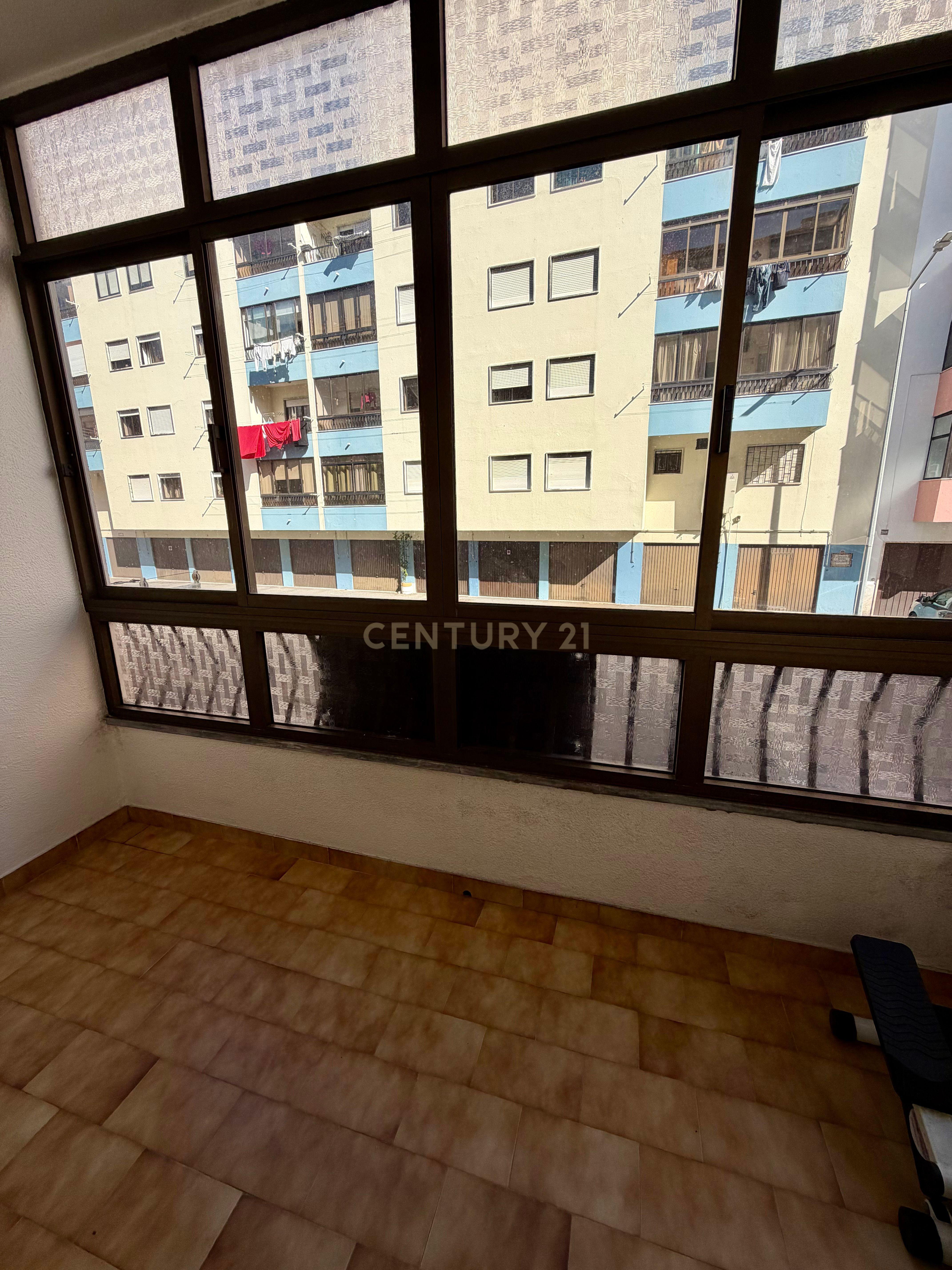 Fotografia 9 de Apartamento T2 com Garagem | Cacém
