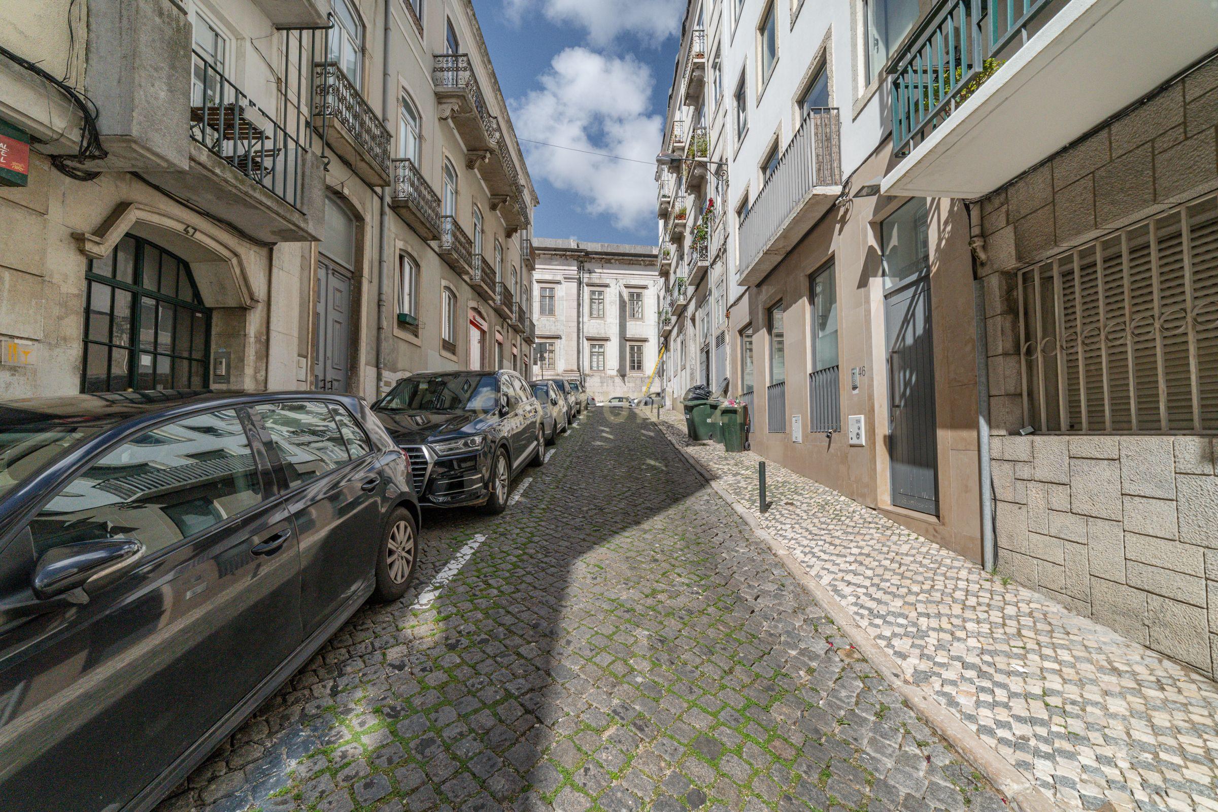 Encantador T2 de 81,5m² no coração do Príncipe Real - Image 26