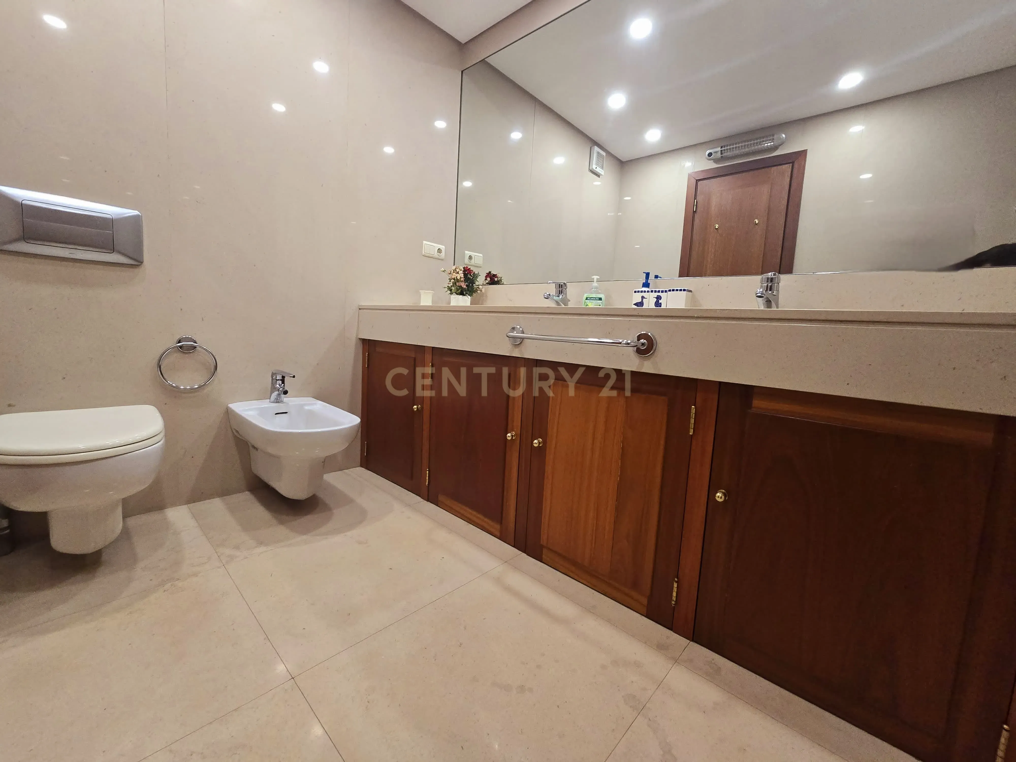 Apartamento T3 no centro da cidade de Guimarães - Image 17