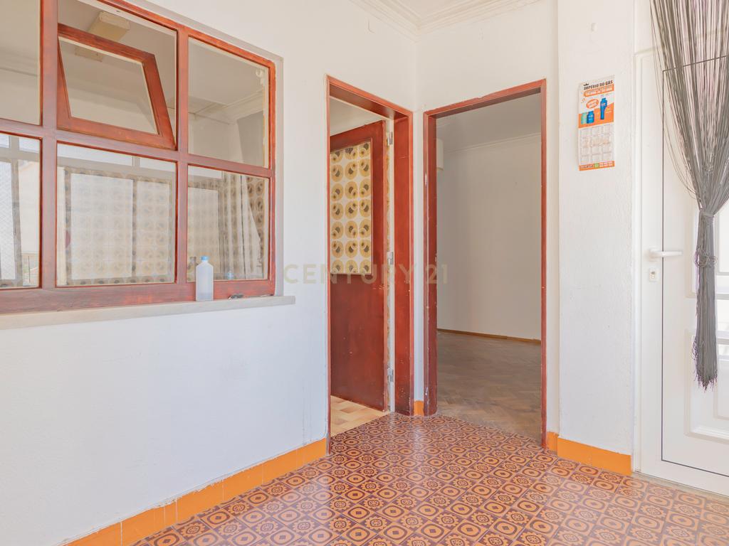 MORADIA SÃO DOMINGOS DE RANA - DUAS ESTRATÉGIAS; UM ÚNICO INVESTIMENTO; UM ENORME POTENCIAL DE VALORIZAÇÃO E RENTABILIDADE - Image 88