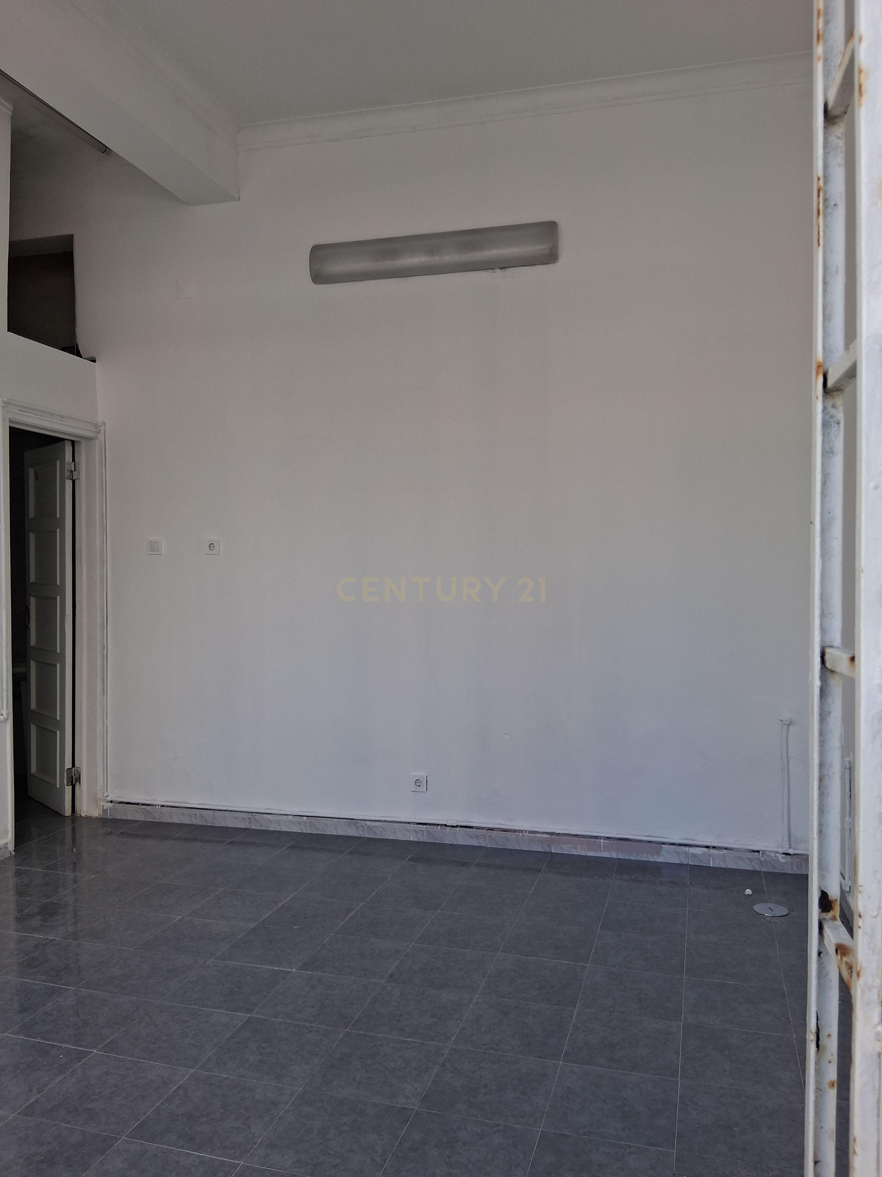 Fotografia 9 de Loja em Algés, Oeiras - Excelente Oportunidade de Negócio