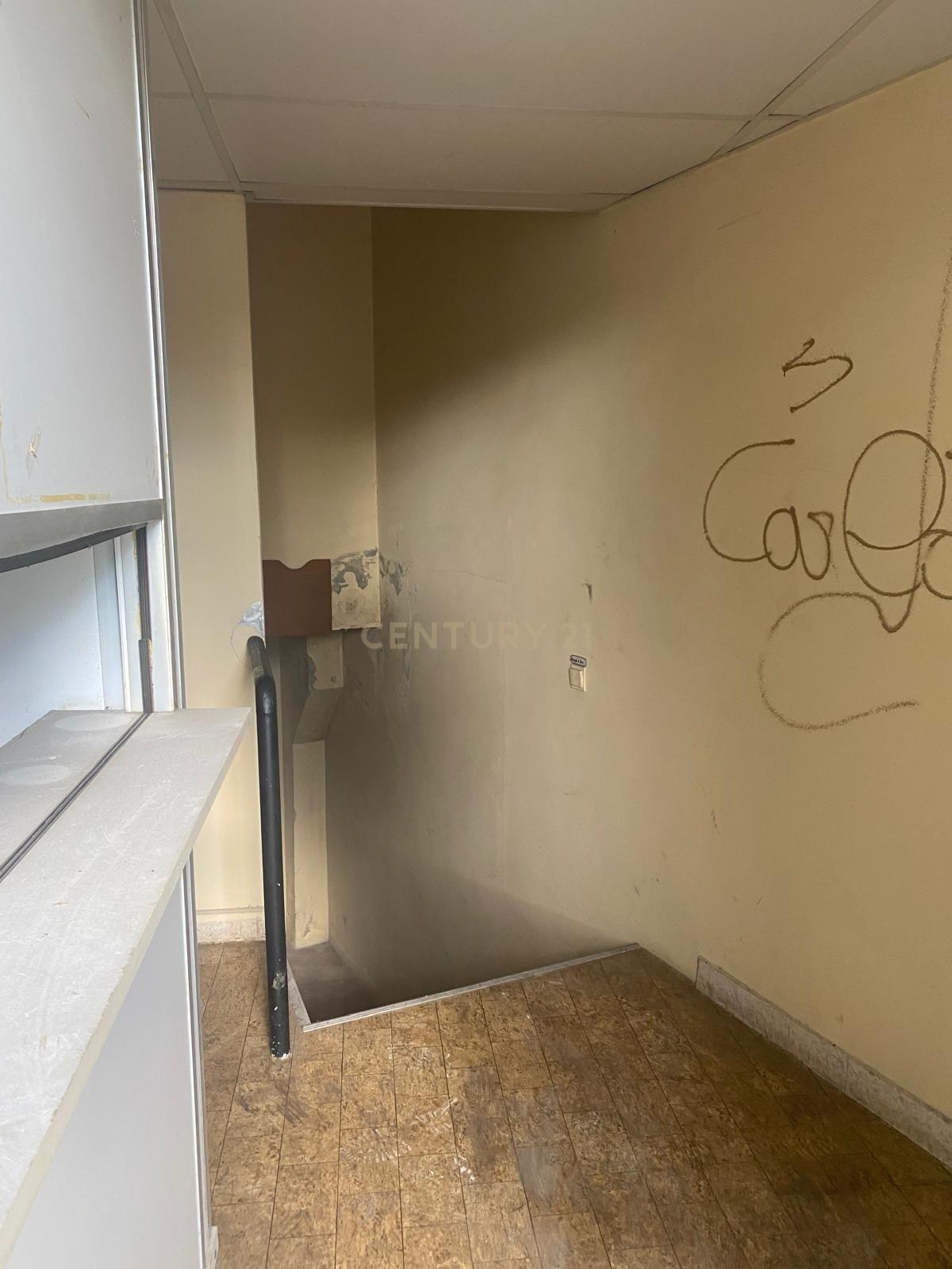 Loja de 170m2 em Alcântara - Image 6