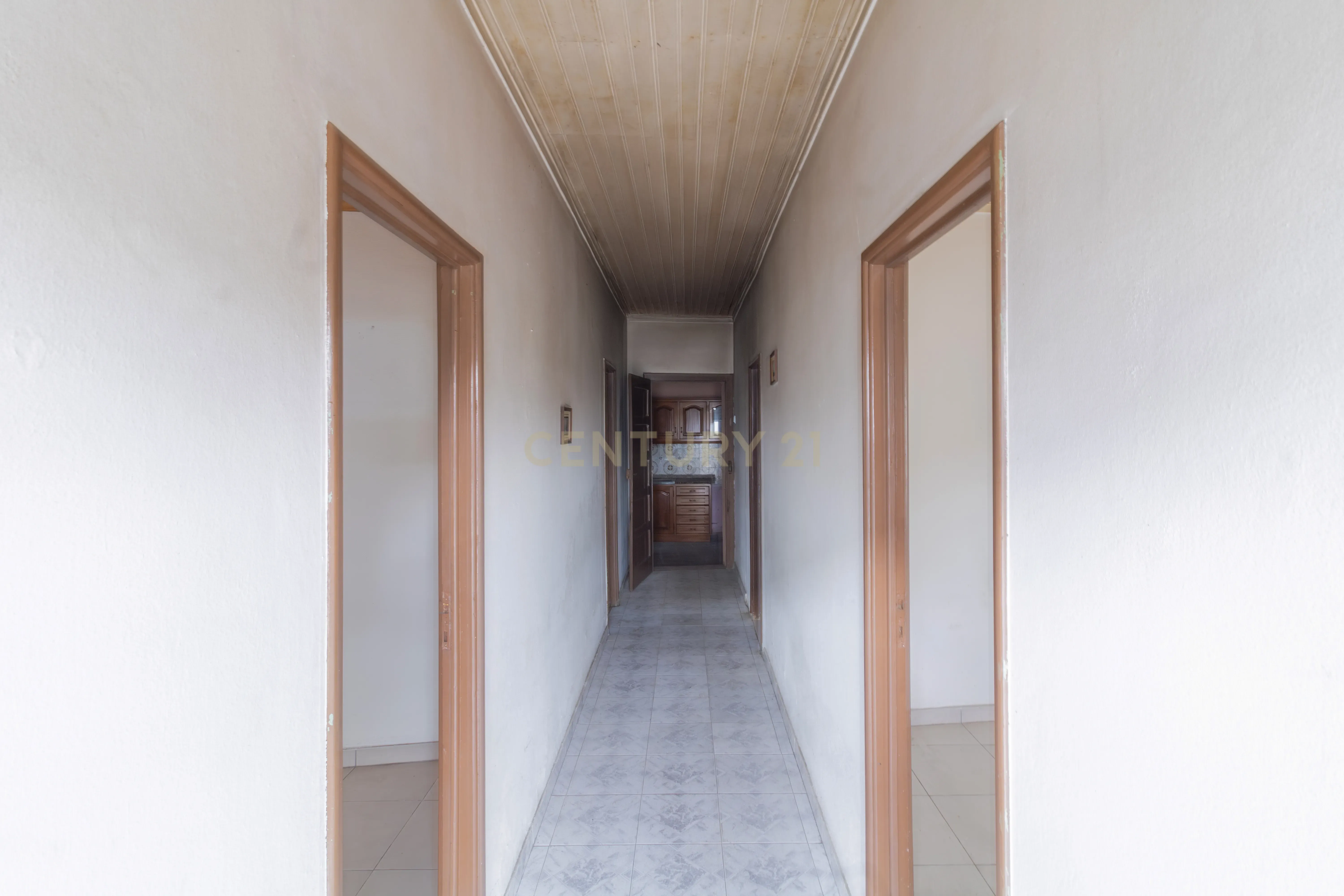 Moradia T3 na Maceira, Leiria - Image 26