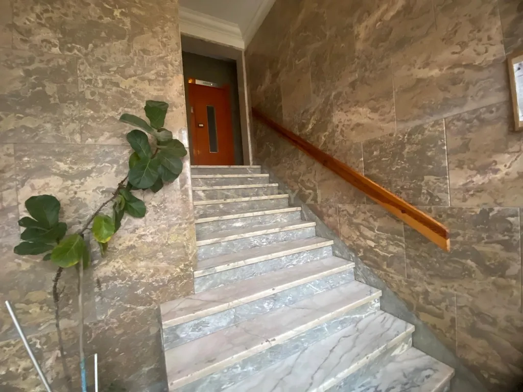 Apartamento T2 para Arrendamento - Image 3