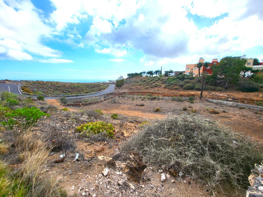 undefined - Image 8