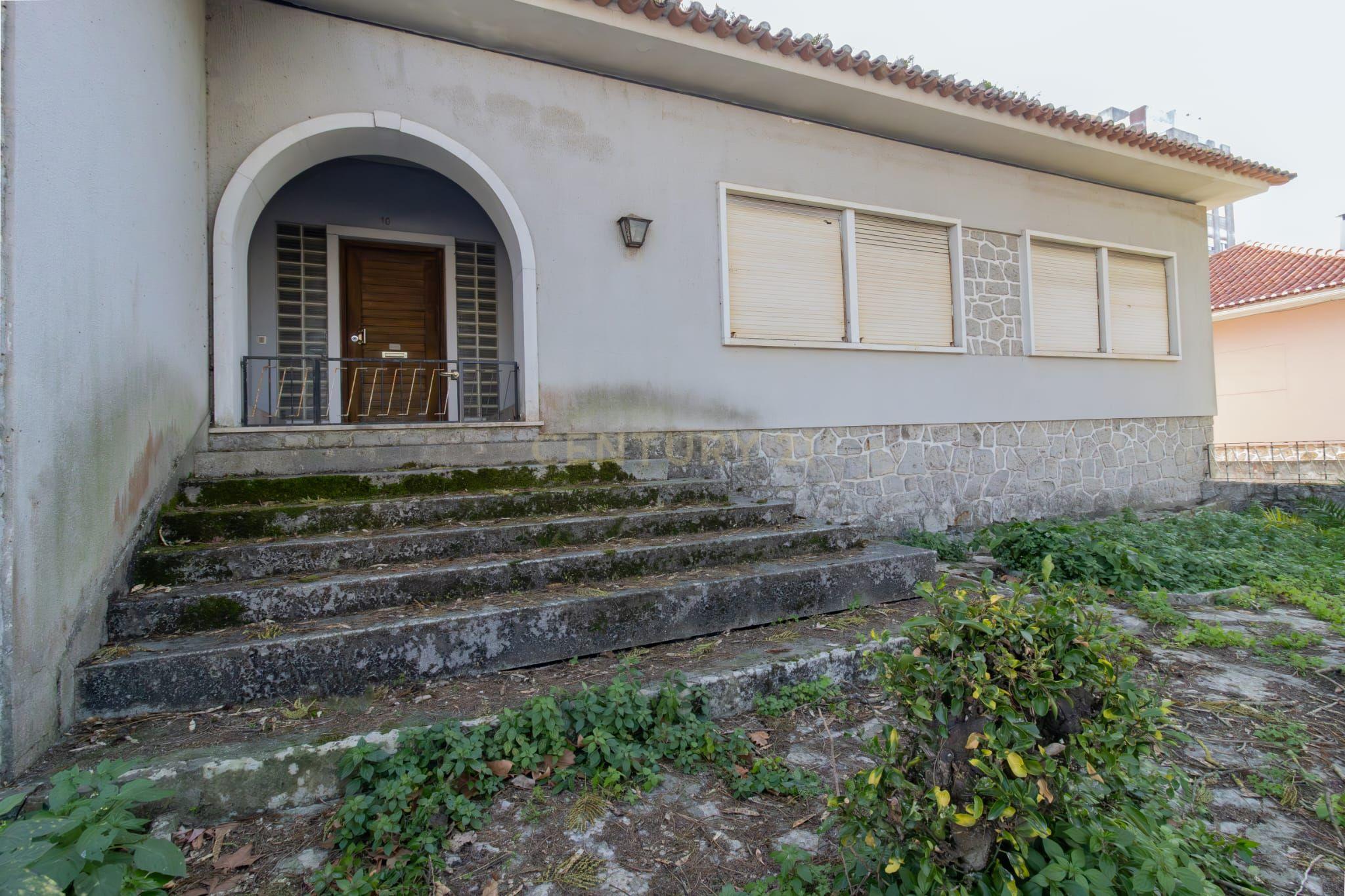 Investimento Único no Coração da Marinha Grande - Image 10