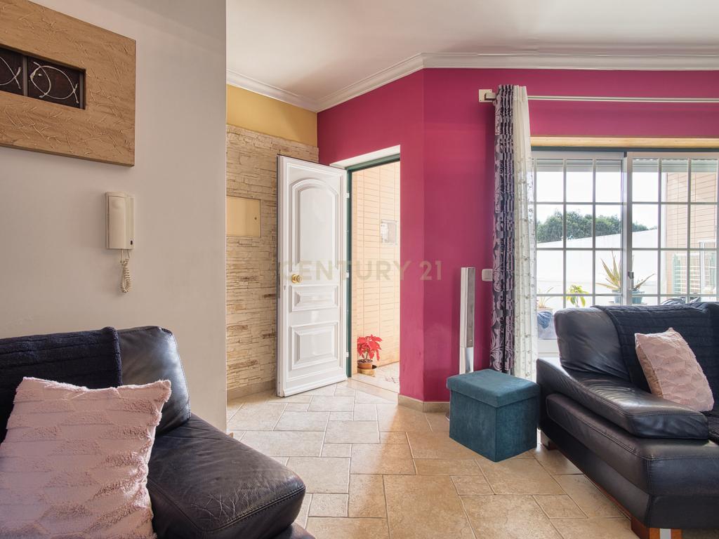 Moradia em São Martinho do Porto – Tranquilidade e Conforto perto da Baía de Sao Martinho - Image 12