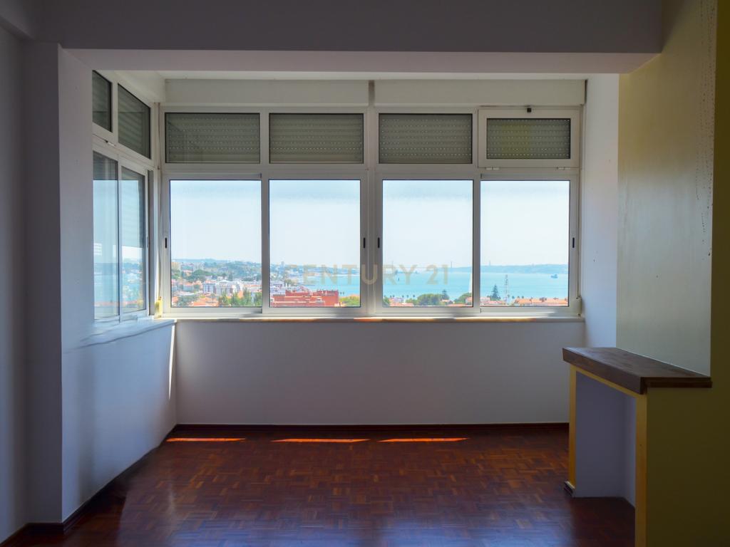 ✨ Apartamento T3* com Vista Mar e Rio em Oeiras ✨ - Image 6