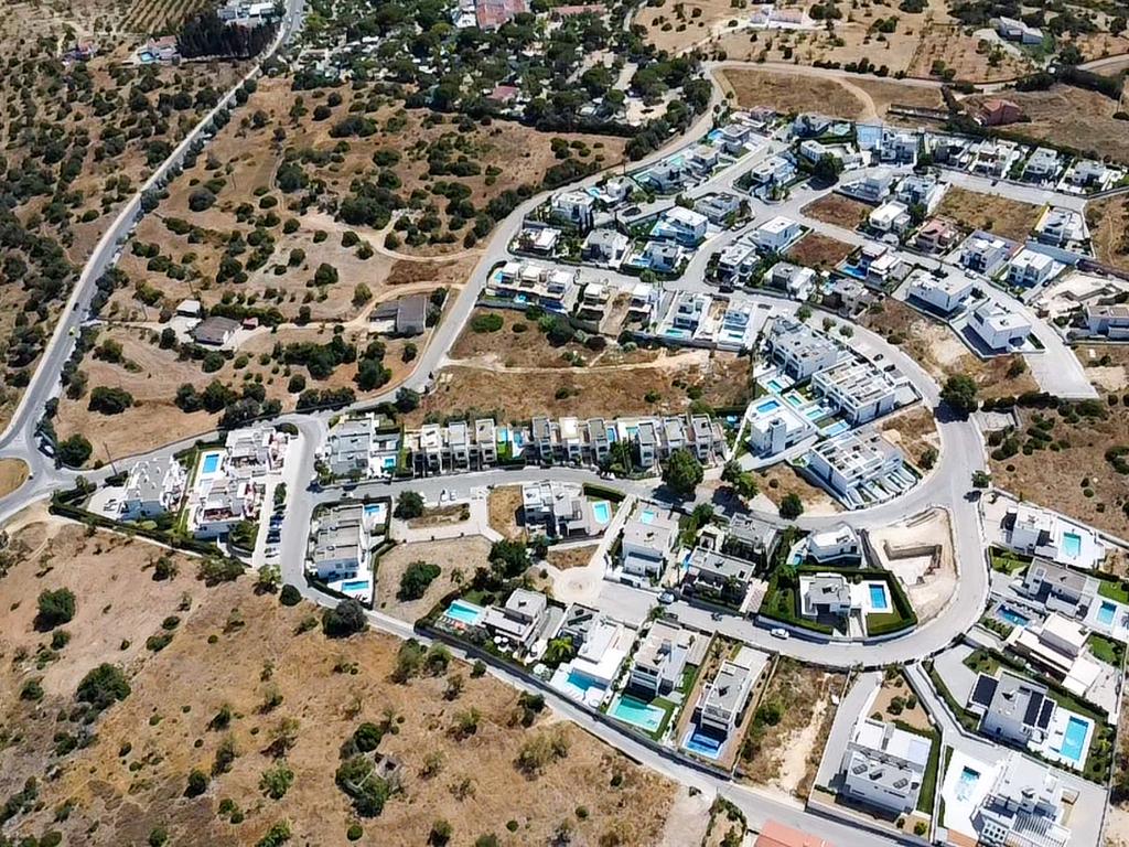 Moradia com 3 Quartos com Piscina - Urbanização Quinta do Rogel - Alcantarilha - Algarve - Image 44