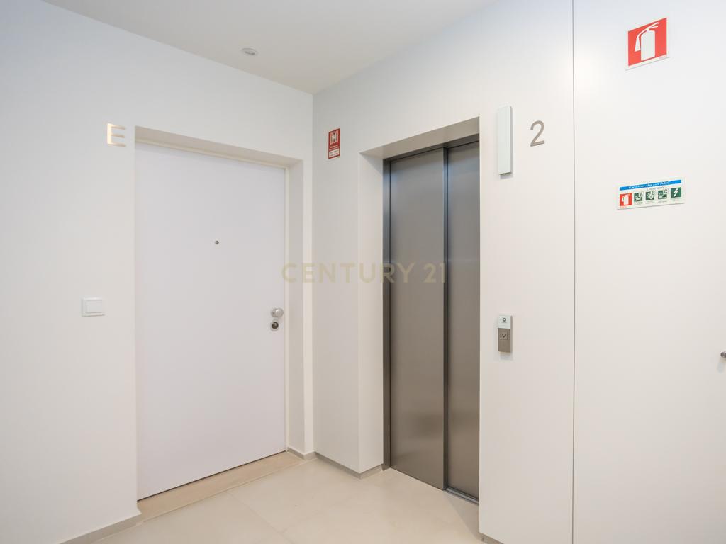 Apartamento Novo Quinta do Pinhão - Verdizela com Piscina e Estacionamento - Image 8