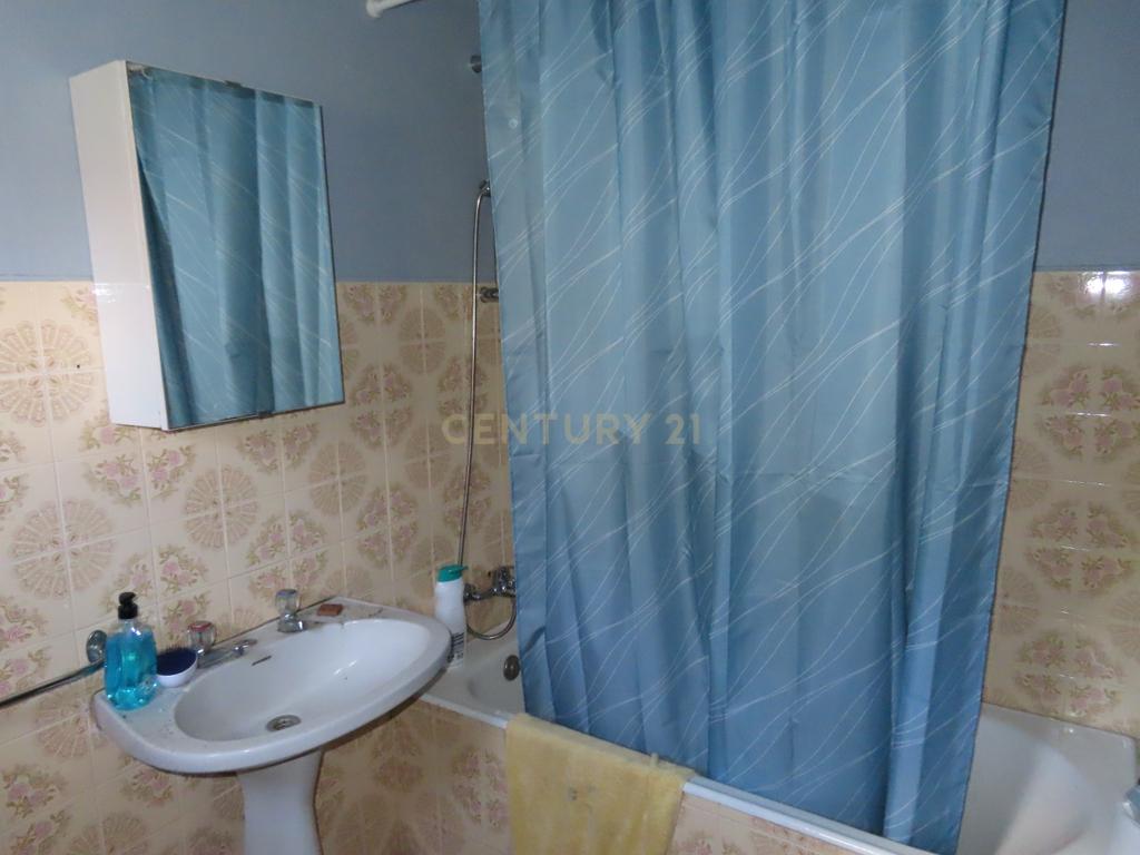 Moradia T2 em Travanca, Cinfães – Ideal para Habitação ou Férias - Image 31