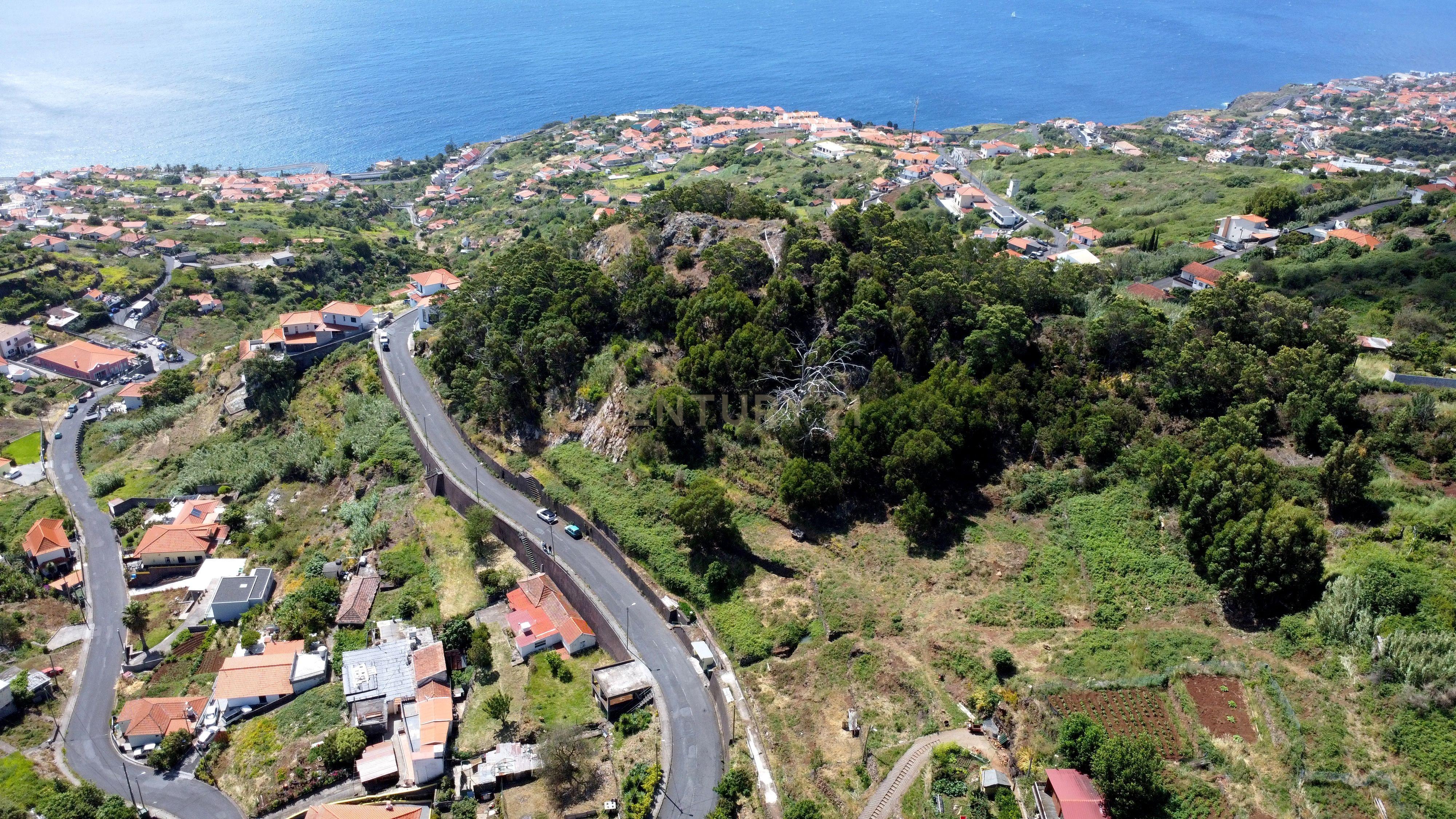 Fotografia 5 de Terreno Rústico em Santa Cruz, Ilha da Madeira