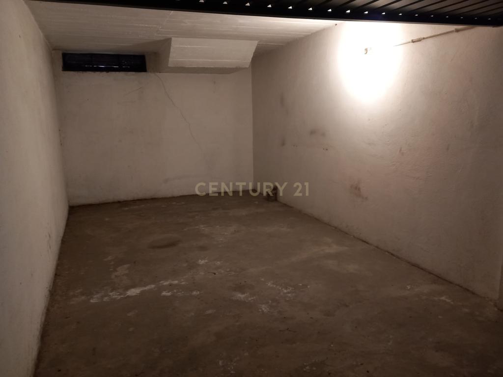 Garagem Box, Castelo Branco - Image 3