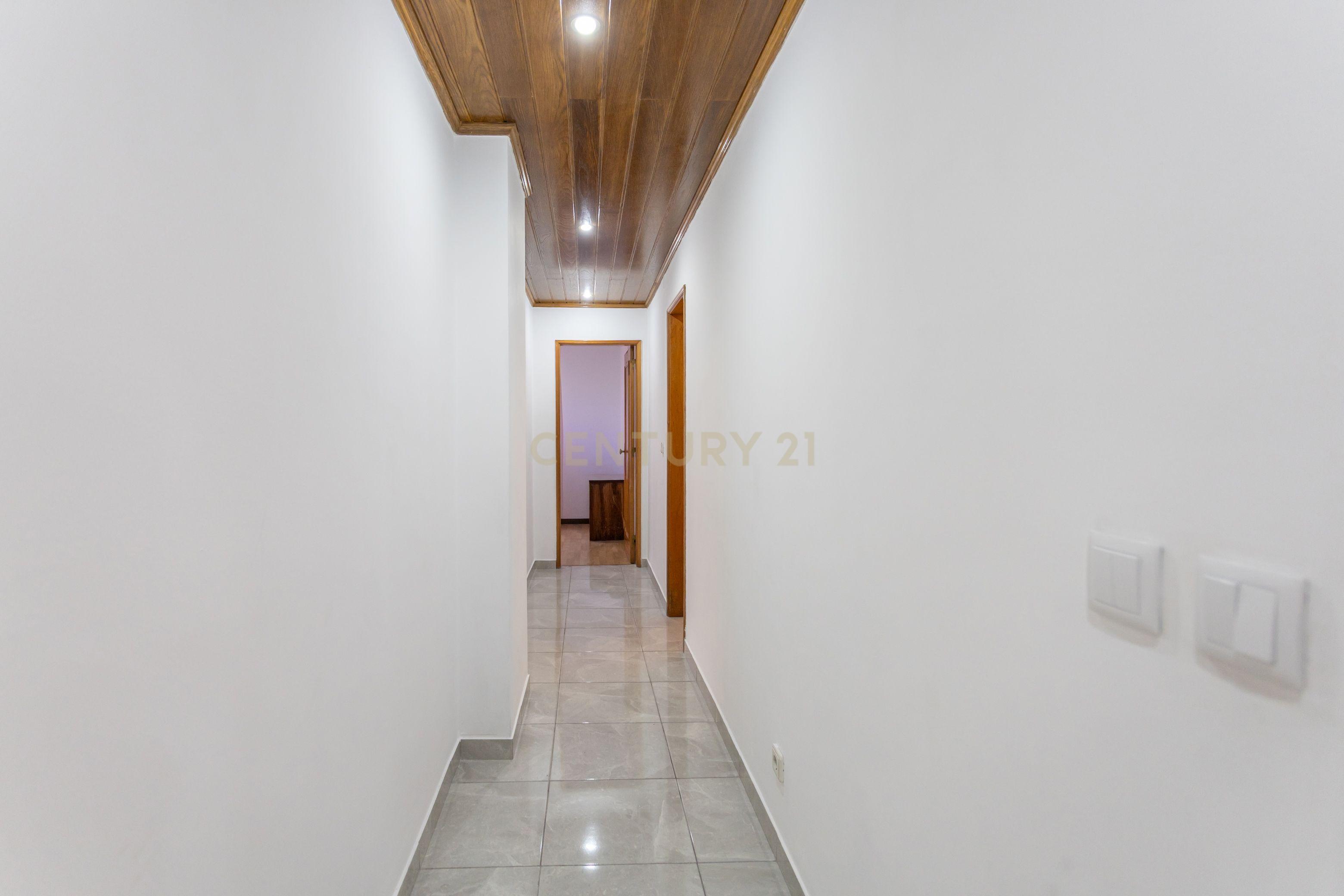 Apartamento T3 em Barreiro - Image 10