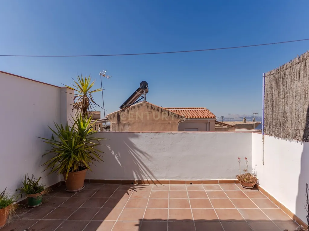 Apartamento T4 com Vista Panorâmica em Pulianas, Granada - Image 35