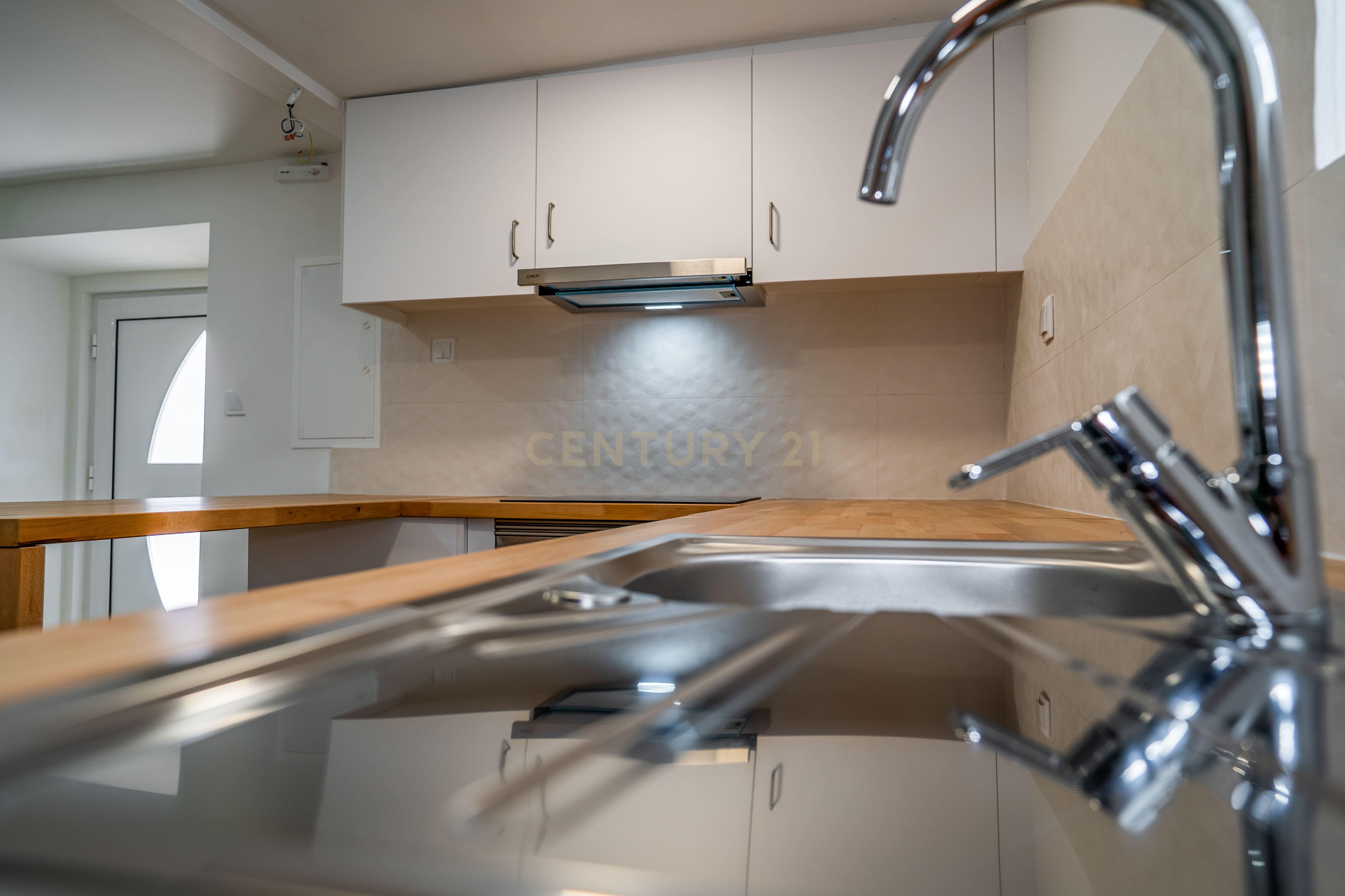 Fotografia 11 de *Moradia T1 Renovada com Logradouro – Alguber, Cadaval*