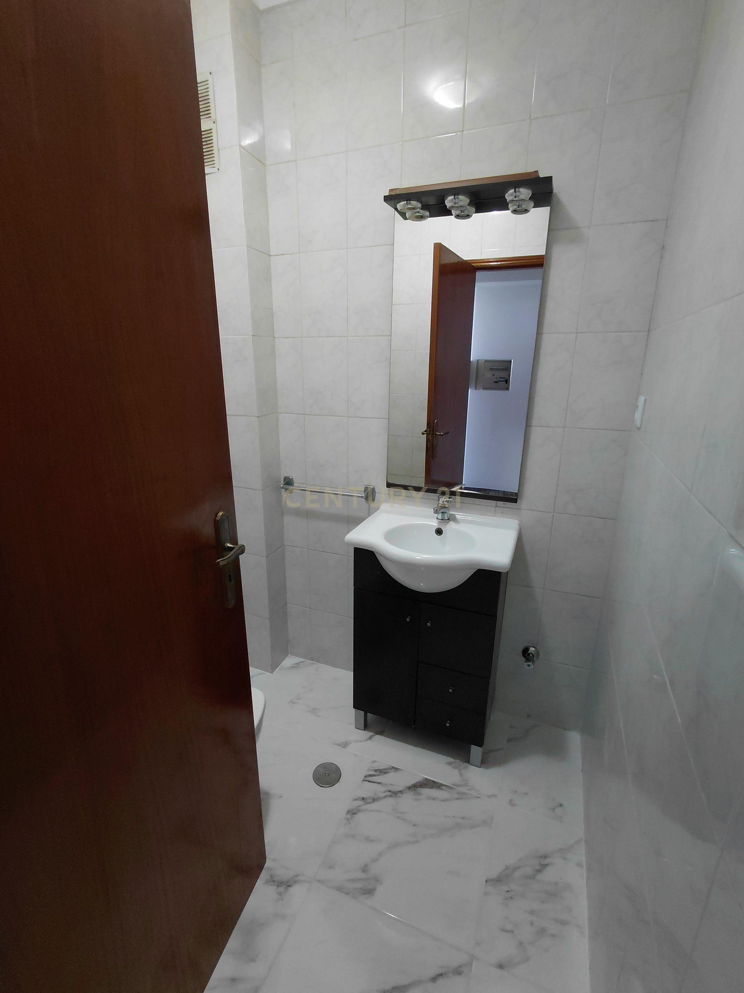 Fotografia 11 de Apartamento T2 + 1  Renovado em Santa Maria Maior, Chaves