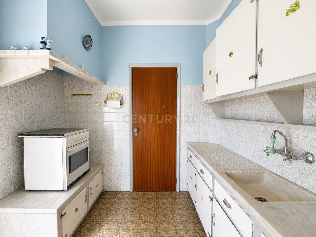 Apartamento T2 em Sacavém para Venda - Image 25