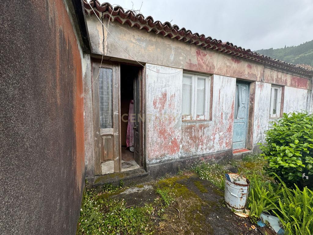 Imóvel Único para Recuperação na Água Retorta - Image 5