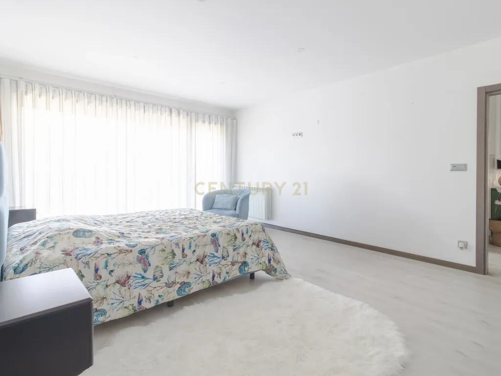 Luxuosa Moradia T3+1 | Pombal | - Image 23