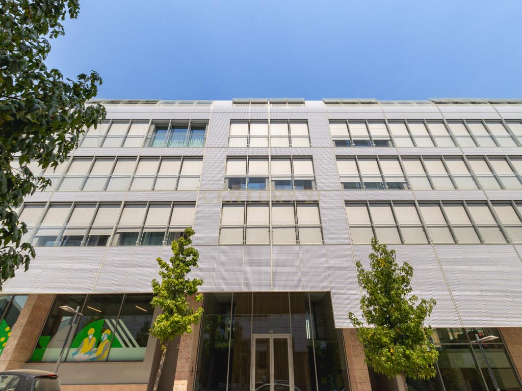 Exclusivo Apartamento T1 – Riverside/Prata Living, Marvila  - Image 2