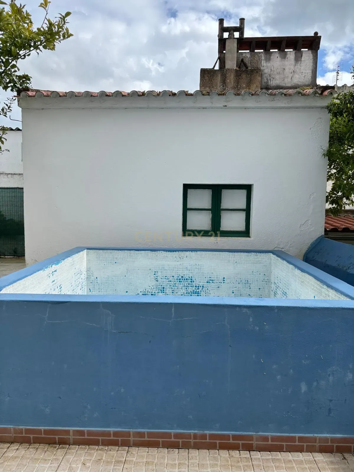 Apartamento T2 em Estremoz com Jardim PARA ARRENDAMENTO - Image 3