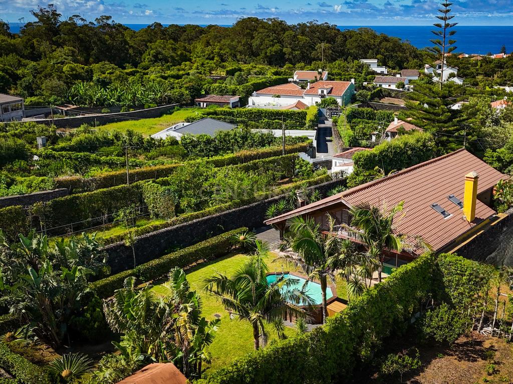  Country House em São Miguel, Açores: Refúgio Privado de Charme com piscina e quinta - Image 97